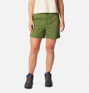 Women Columbia Calico Basin™ Shorts Green | US-KTSECN-241