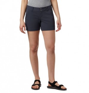 Women Columbia Saturday Trail™ Shorts Navy | US-GJSRZF-091