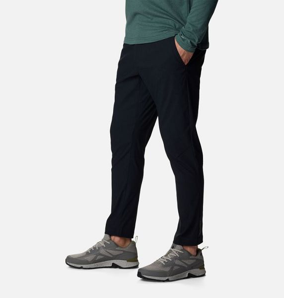 Men Columbia Black Mesa™ Tapered Trousers Black | US-VSWNQU-496