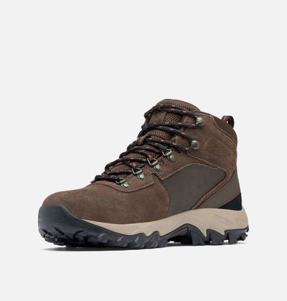 Men Columbia Newton Ridge™ Plus II Suede Waterproof Walking Boots Dark Brown / Brown | US-ZJTQNY-714