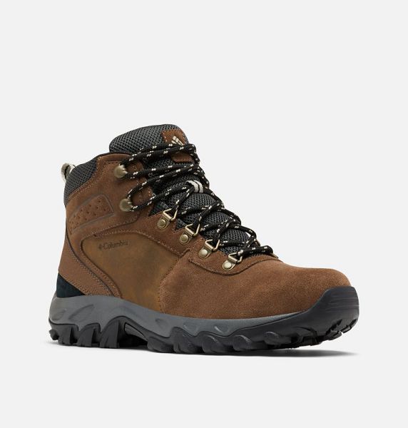 Men Columbia Newton Ridge™ Plus II Suede Waterproof Walking Boots Dark Brown / Dark Grey | US-SCHFTY-178