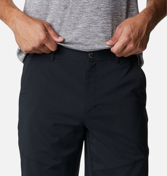 Men Columbia Tech Trail™ Shorts Black | US-FHJNDY-605