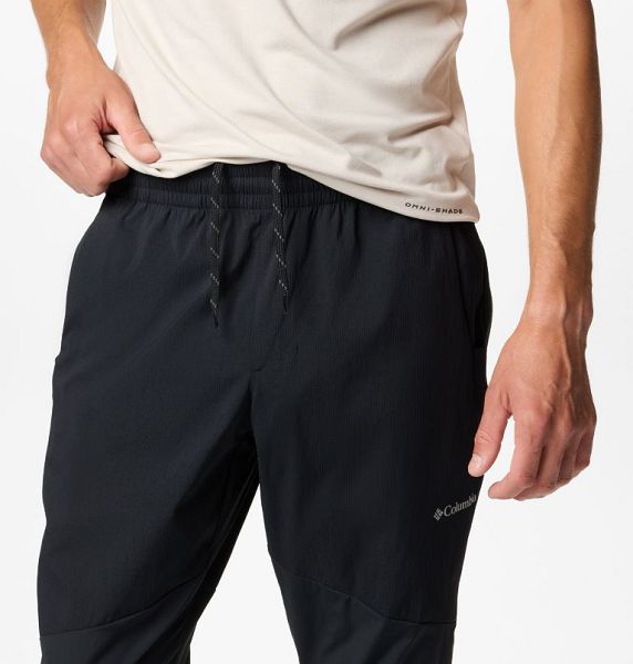 Men Columbia Tech™ Wind Trousers Black | US-DPUZSE-246