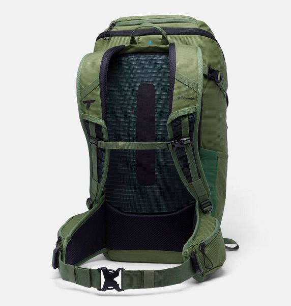 Men Columbia Triple Canyon™ 36L Backpack Green | US-WZHSKJ-371