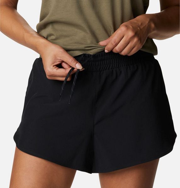 Women Columbia Hike™ Shorts Black | US-FHPRTU-791