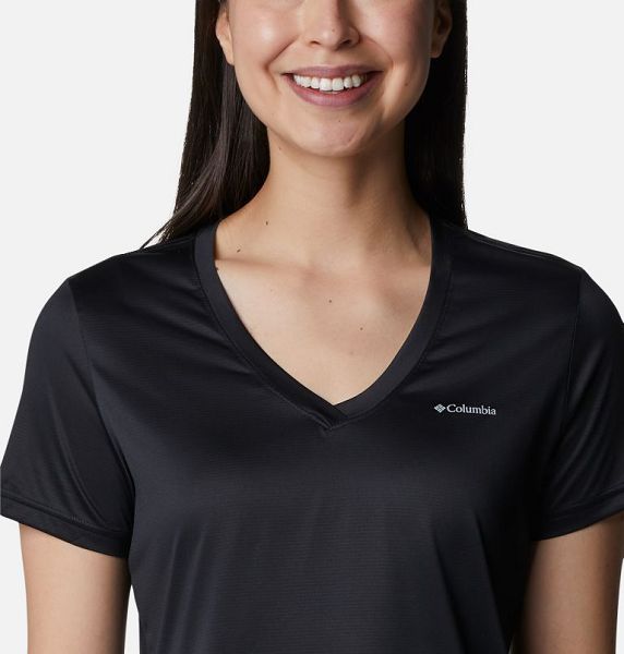 Women Columbia Hike™ V-Neck Technical T-Shirt Black | US-BWRSXU-016