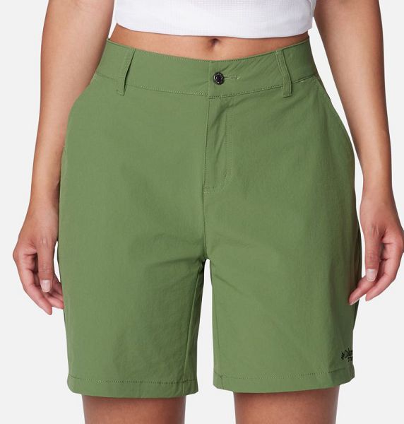 Women Columbia Summit Valley™ Hiking Shorts Green | US-VDIRJY-674